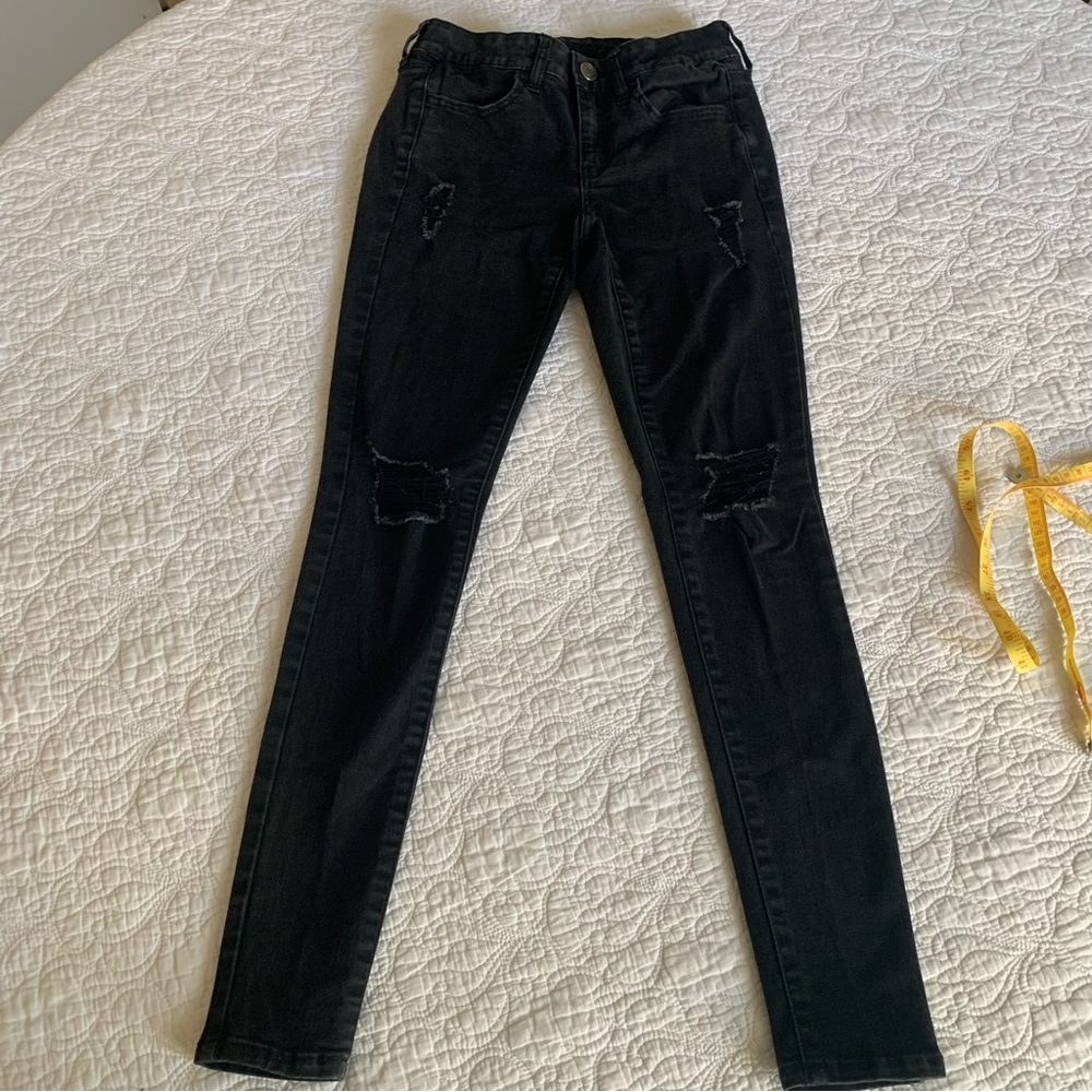 So distressing skinny ankle jeans , faded black